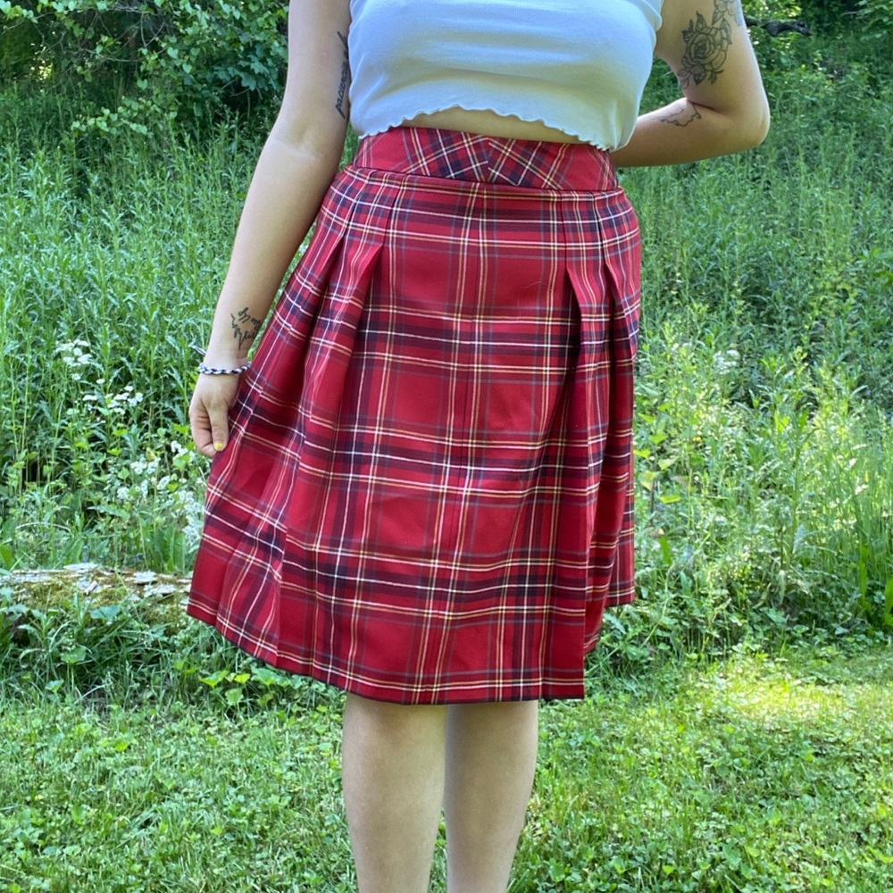 Brooks Brothers Pleated Skirt